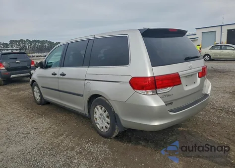 2008 Honda Odyssey Lx z USA, uszkodzony, nr VIN 5FNRL38238B019418